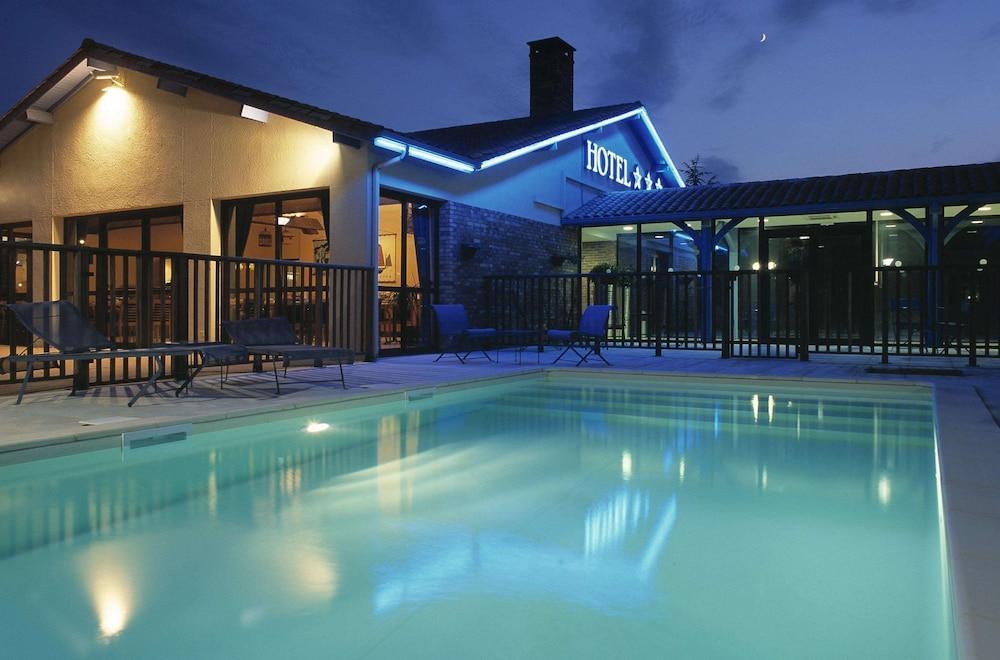 Kyriad Prestige Bordeaux Aeroport Merignac  Bagian luar foto