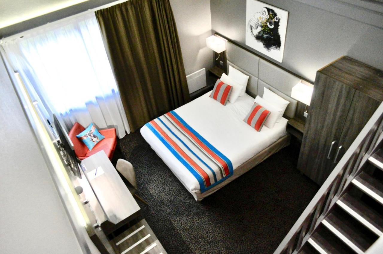 Kyriad Prestige Bordeaux Aeroport Merignac  Bagian luar foto