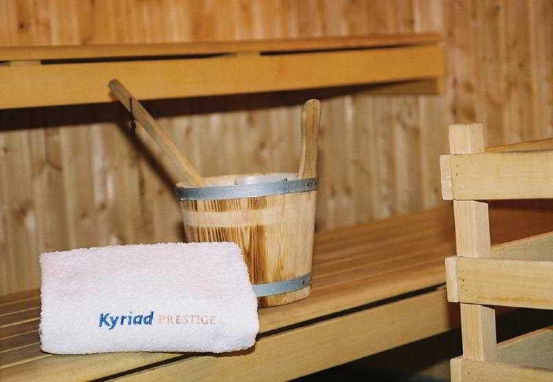Kyriad Prestige Bordeaux Aeroport Merignac  Bagian luar foto