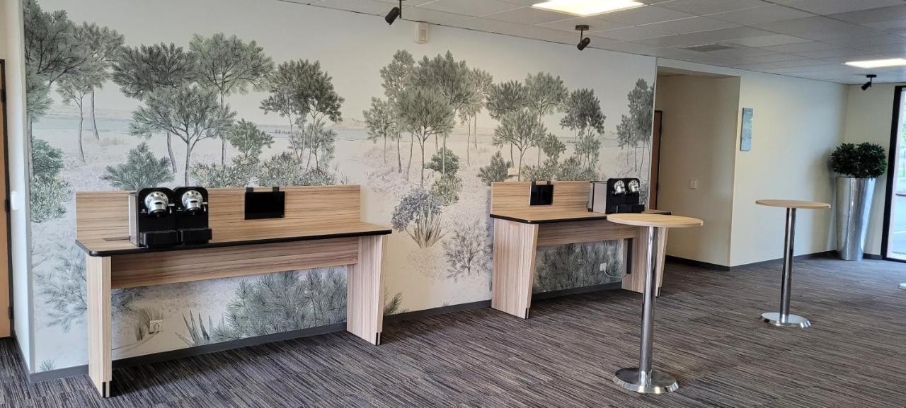 Kyriad Prestige Bordeaux Aeroport Merignac  Bagian luar foto