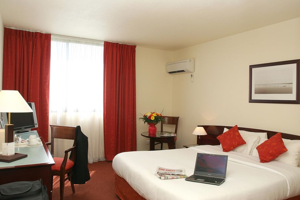 Kyriad Prestige Bordeaux Aeroport Merignac  Ruang foto